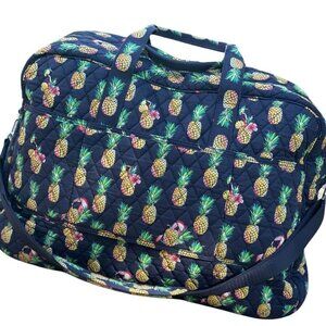 Vera Bradley Grand Traveler Bag Weekender Quilted Pineapple Bag